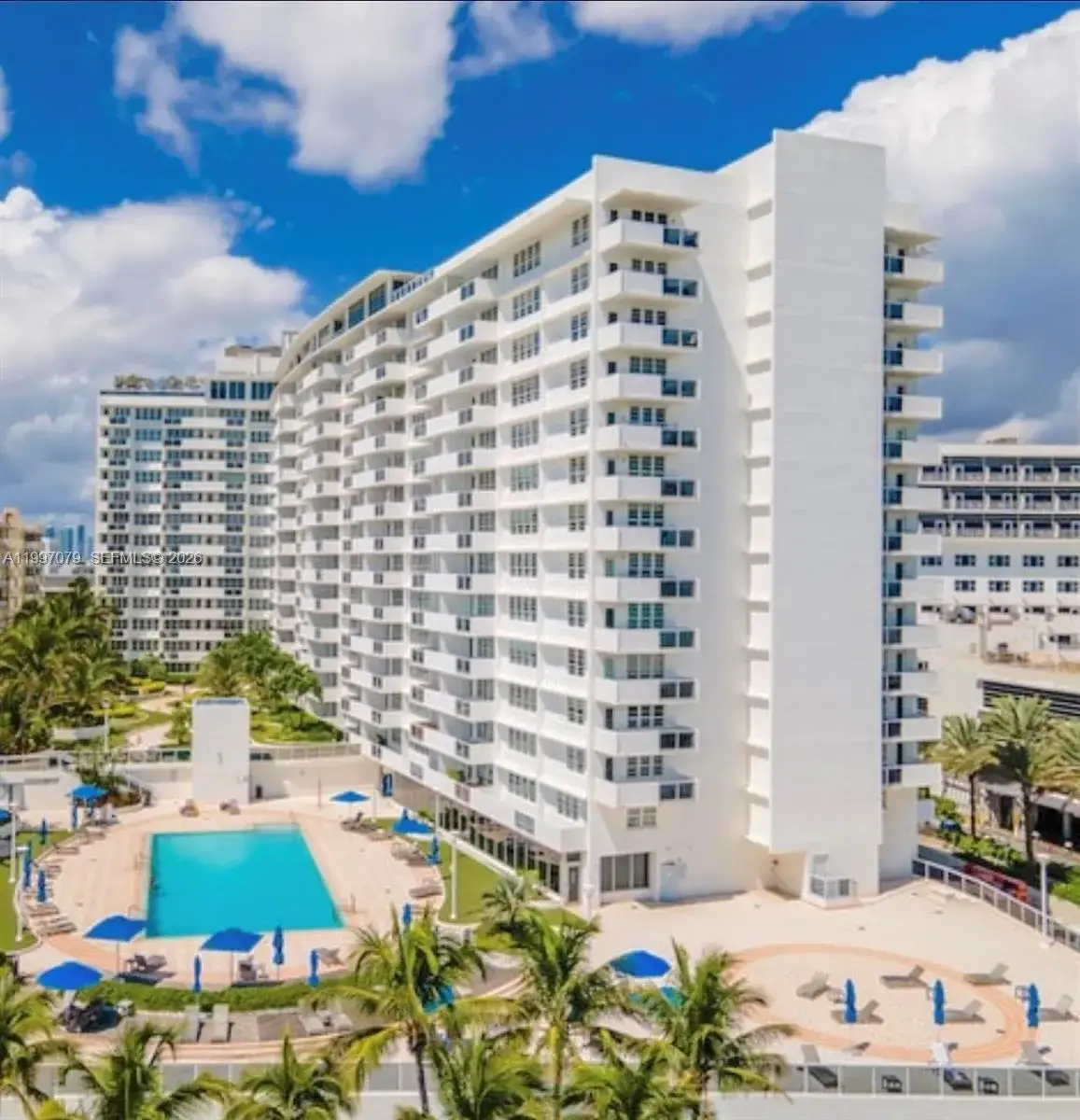 1 bath Residential Lease for rent at 100 Lincoln Rd # 1116, Miami Beach FL 33139