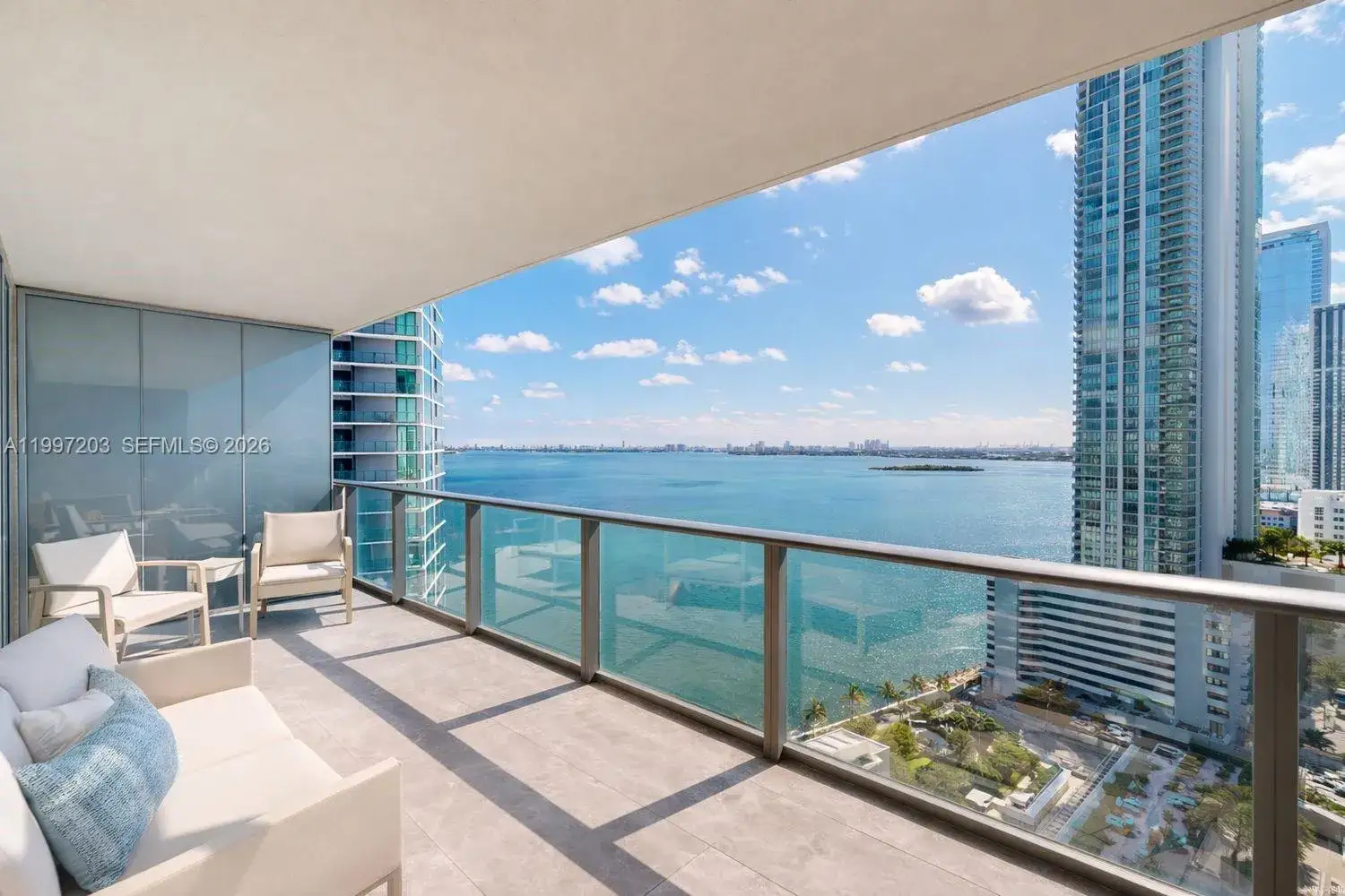 2 bedroom 3 bath Residential for sale at 650 NE 32nd St # 2005, Miami FL 33137