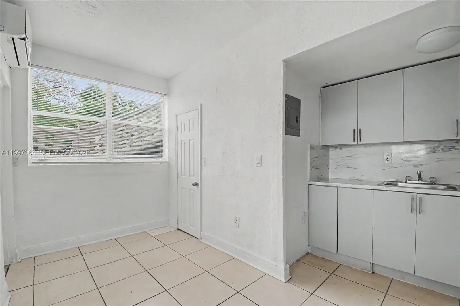 1 bedroom 1 bath Residential Lease for rent at 50 NW 79th St # 2, Miami FL 33150
