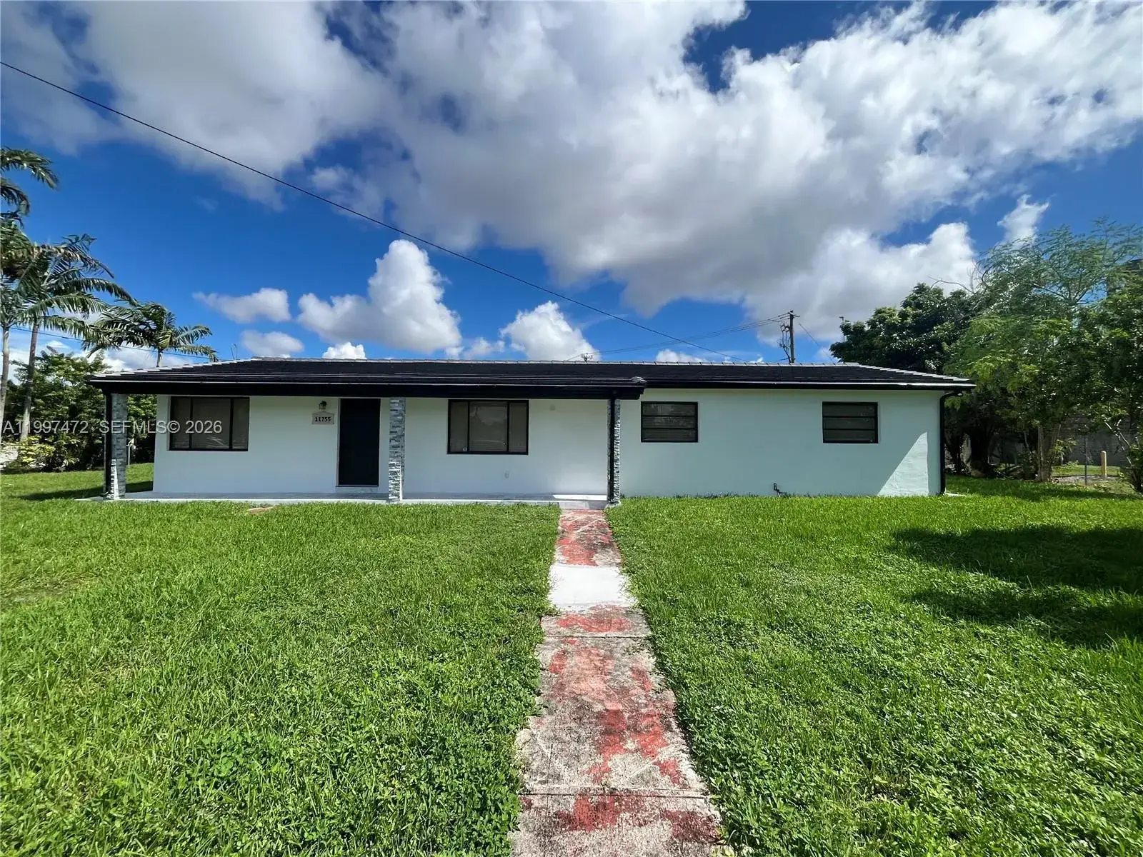 3 bedroom 2 bath Residential Lease for rent at 11755 SW 37th St, Miami FL 33175