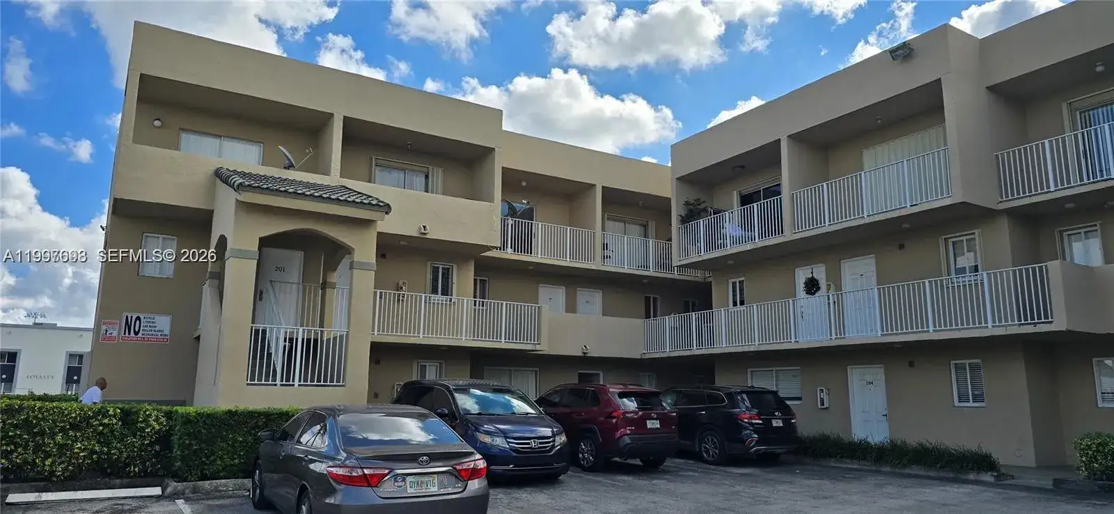 2 bedroom 1 bath Residential for sale at 2630 W 76th St # 201, Hialeah FL 33016