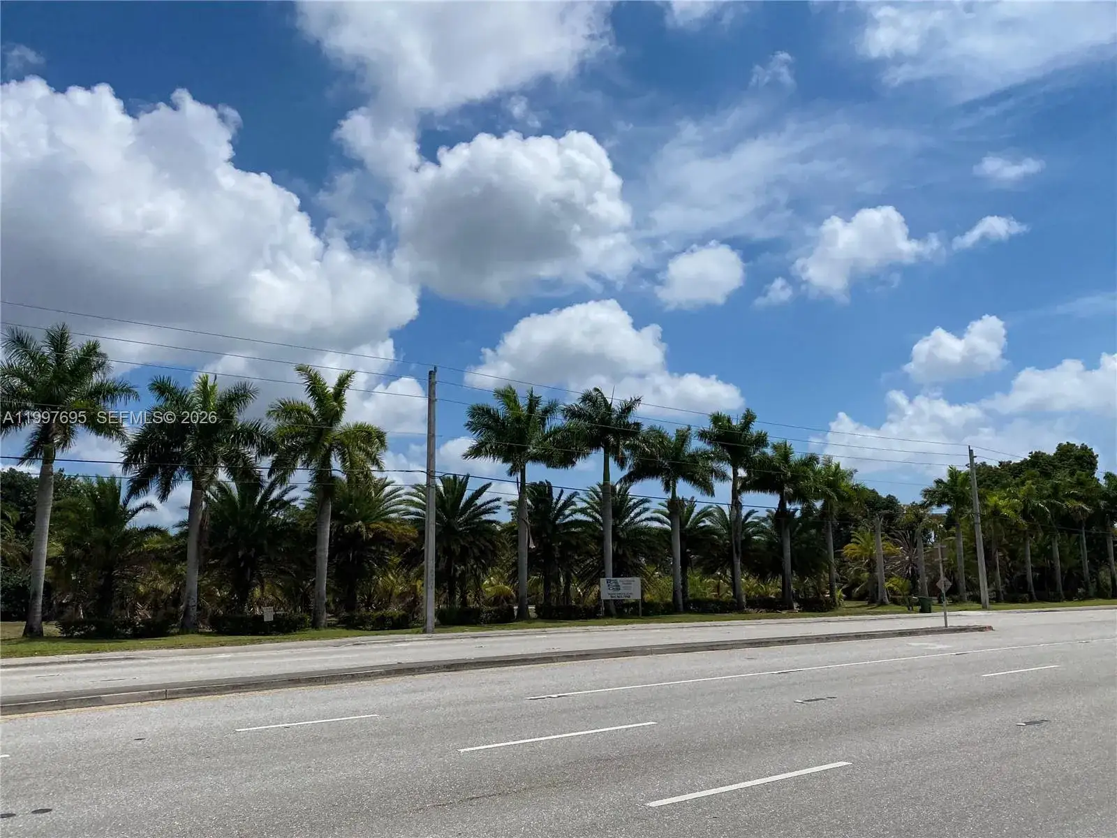 Commercial Land for sale at 4411 Forest Hill Blvd, Palm Springs FL 33406