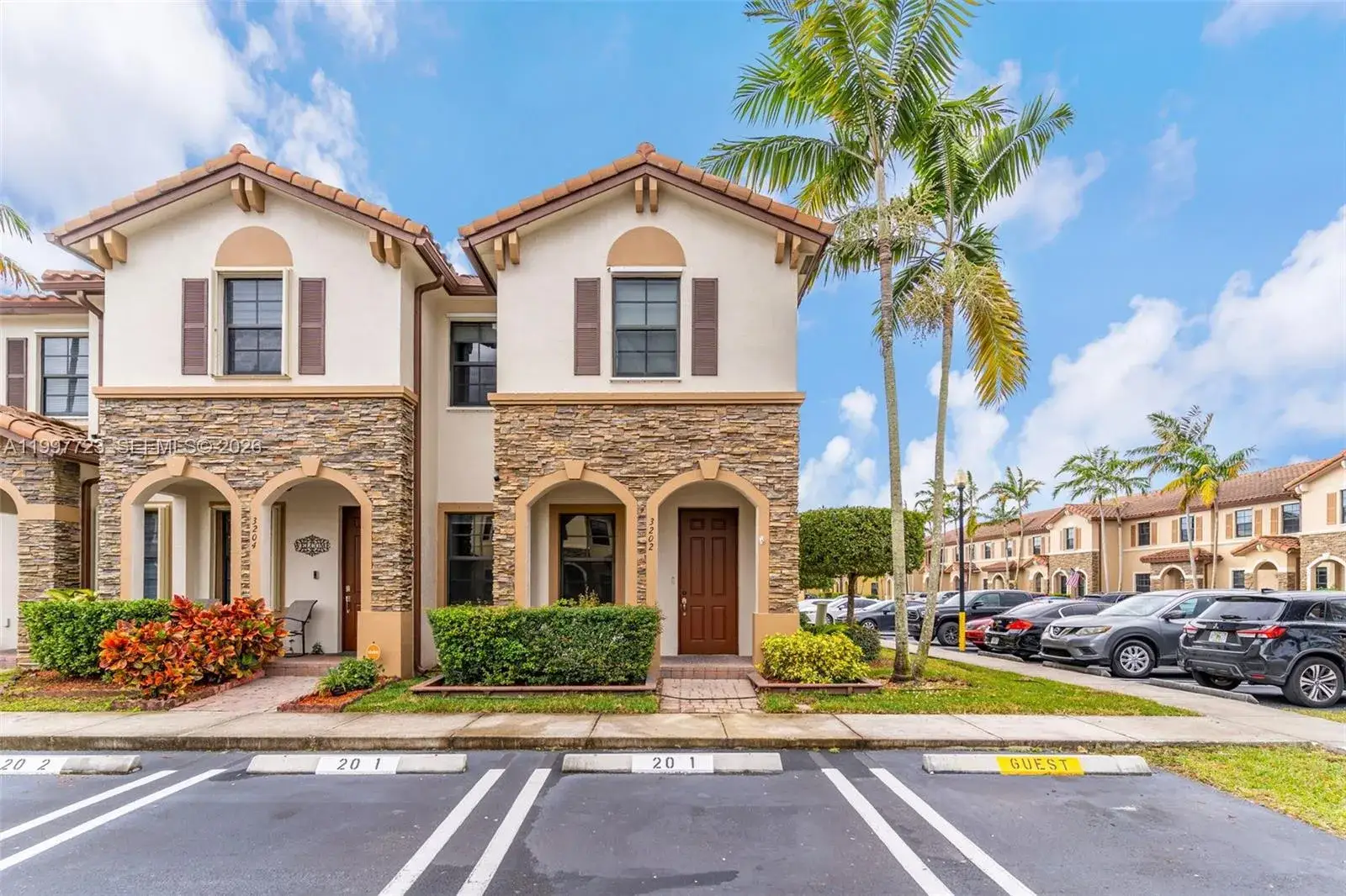 3 bedroom 2 bath Residential for sale at 3202 SE 6th St, Homestead FL 33033