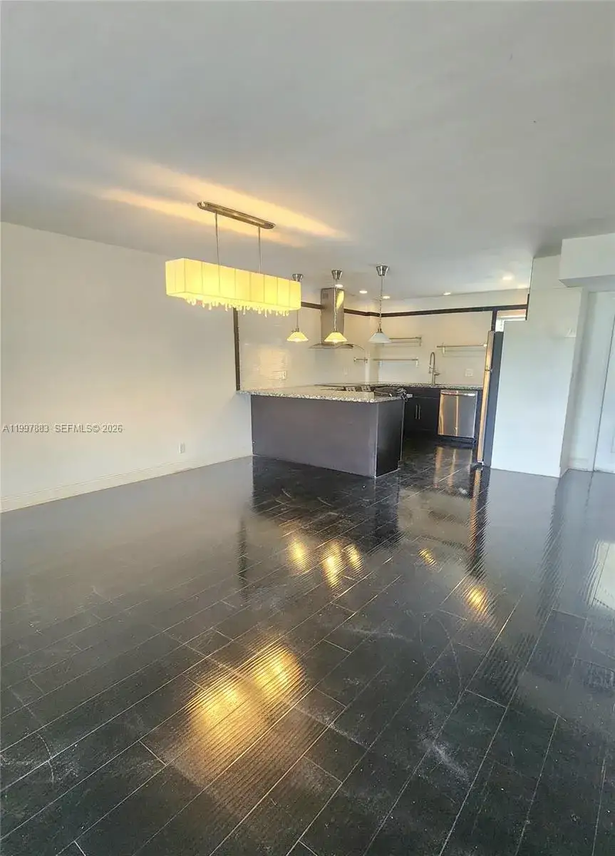 1 bedroom 1 bath Residential for sale at 3811 NW 84th Ave # 2B, Sunrise FL 33351