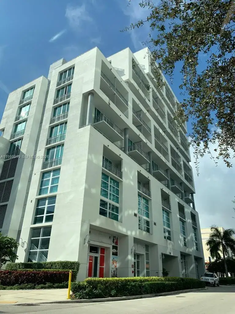 1 bedroom 1 bath Residential Lease for rent at 350 NE 24th St # 609, Miami FL 33137