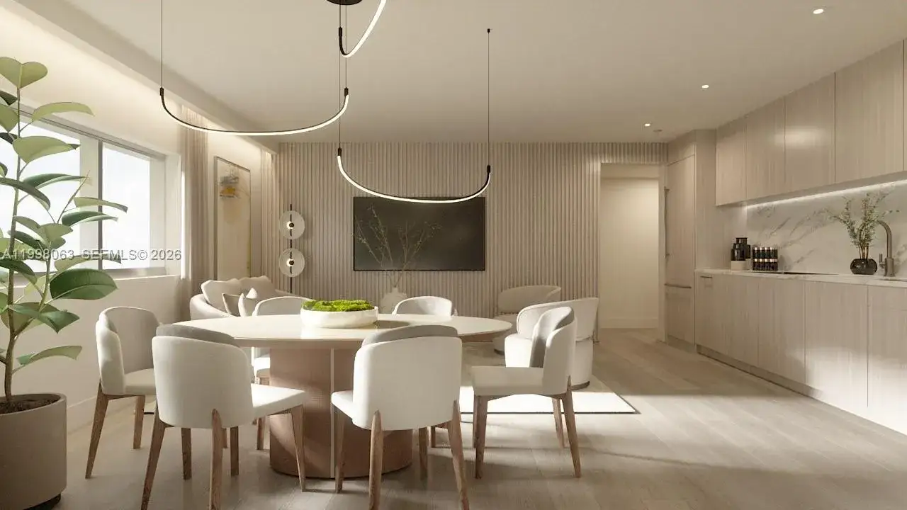 3 bedroom 2 bath Residential for sale at 250 Collins Av # 212, Miami Beach FL 33139