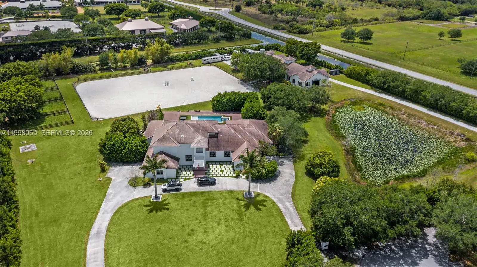 8 bedroom 9 bath Residential for sale at 15722 Sunnyland Ln, Wellington FL 33414