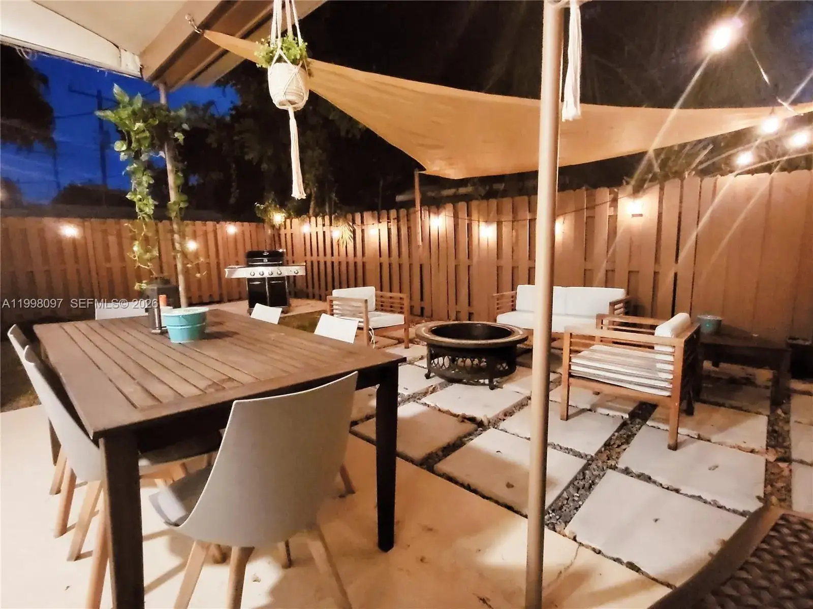 20 SE 13th Ter # 2, Dania Beach FL 33004