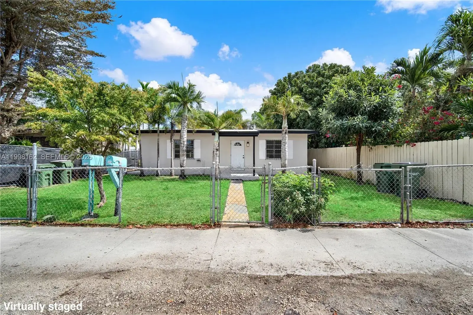 105 NW 7th Ave, Homestead FL 33030