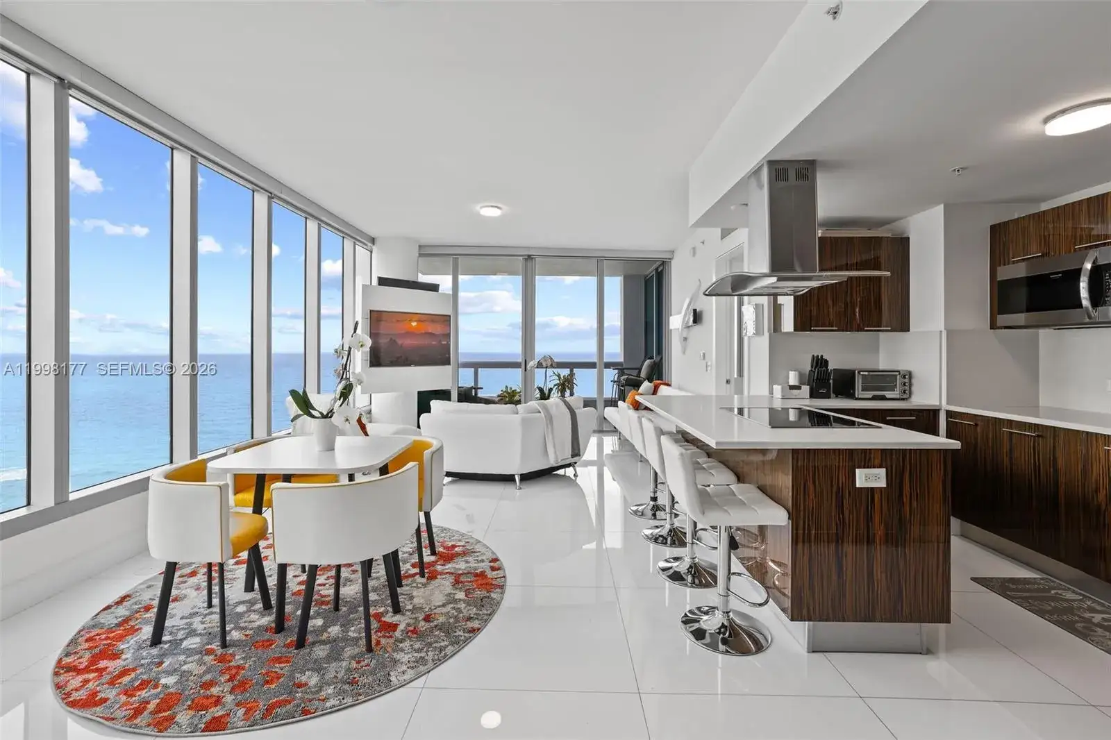 2 bedroom 2 bath Residential Lease for rent at 6899 Collins Ave # 1905, Miami Beach FL 33141