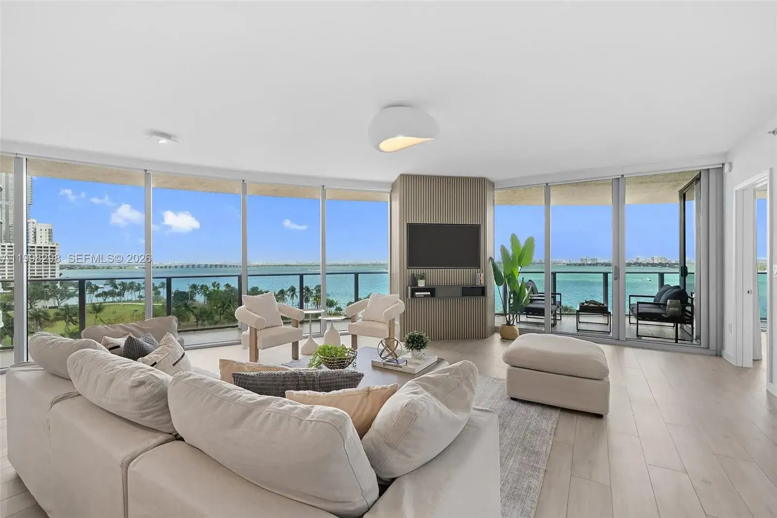 3 bedroom 4 bath Residential for sale at 488 NE 18th St # 715, Miami FL 33132