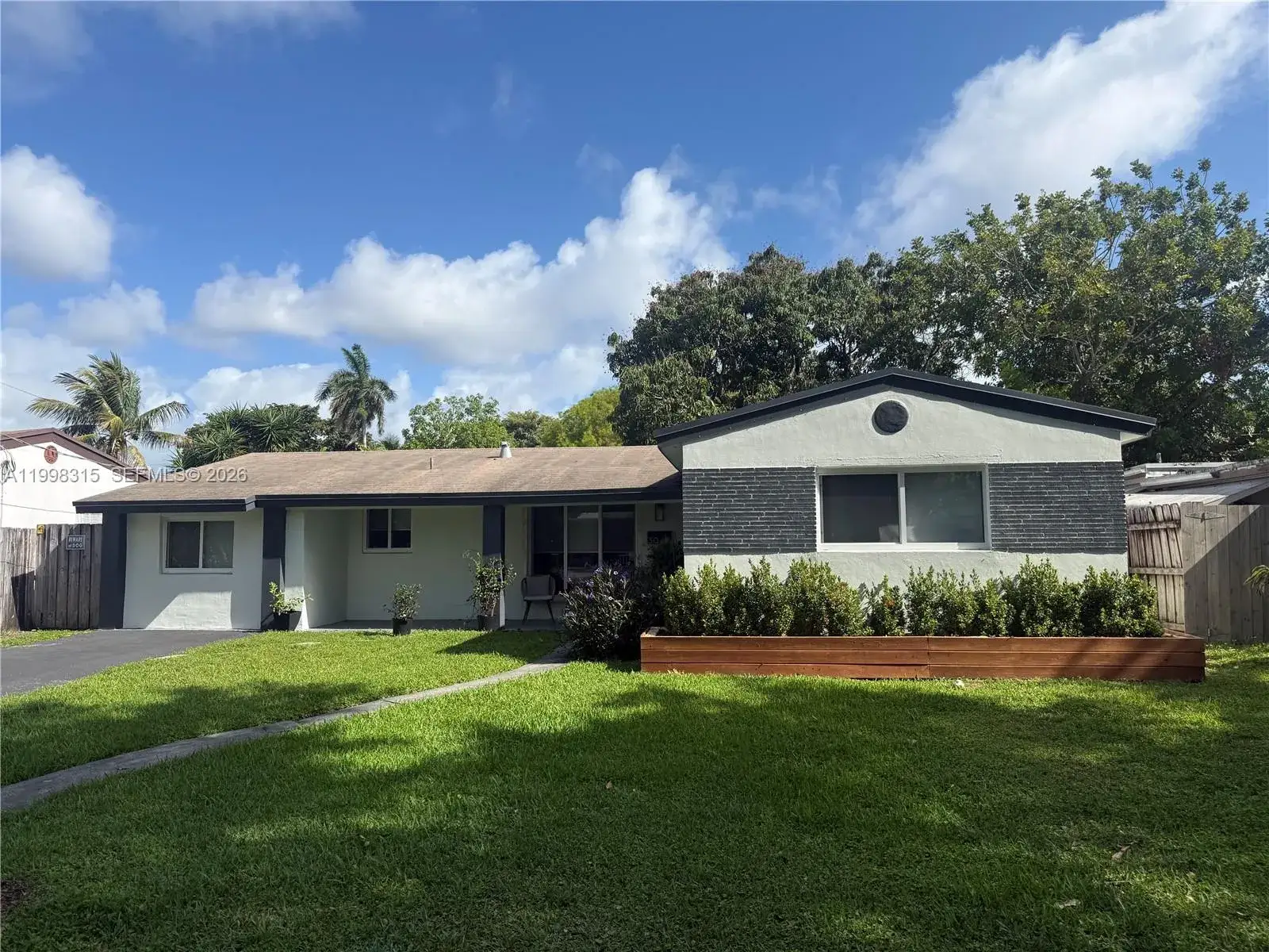 3 bedroom 2 bath Residential for sale at 3043 Hayes Street, Hollywood FL 33021