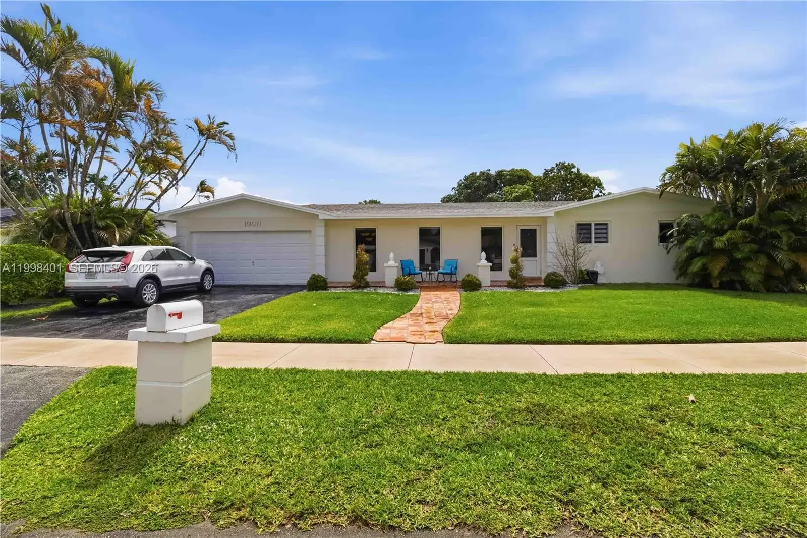 4 bedroom 2 bath Residential for sale at 19911 SW 84th Ave, Cutler Bay FL 33189