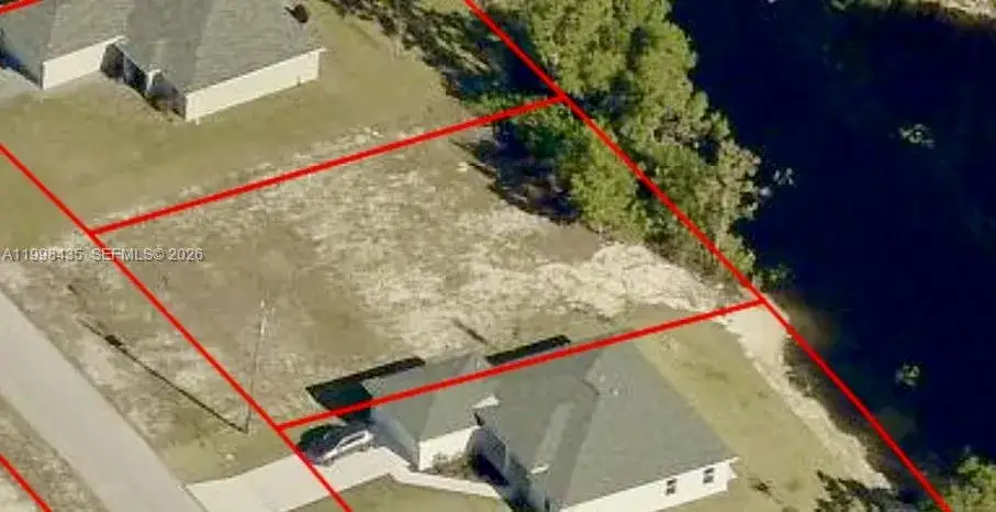 Land/Boat Docks for sale at 3207 NW 5th Ave, Cape Coral FL 33993