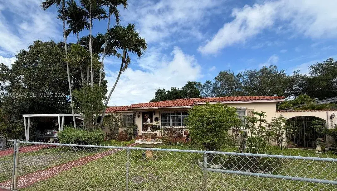 2 bedroom 1 bath Residential for sale at 1135 NW 32nd Ct, Miami FL 33125