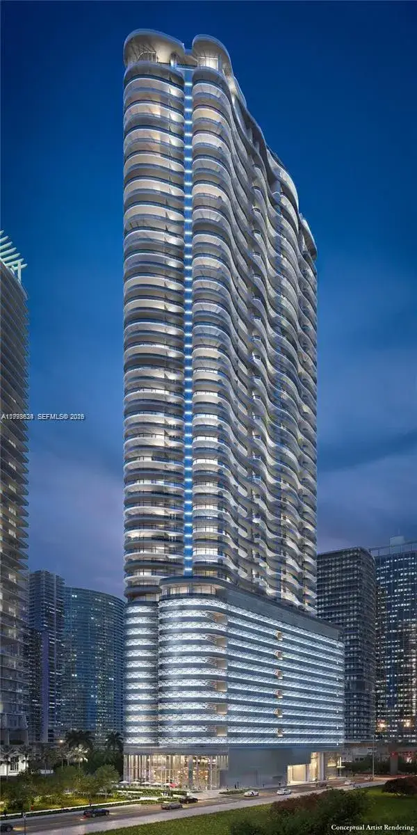 3 bedroom 4 bath Residential Lease for rent at 1000 Brickell Plz, Miami FL 33131