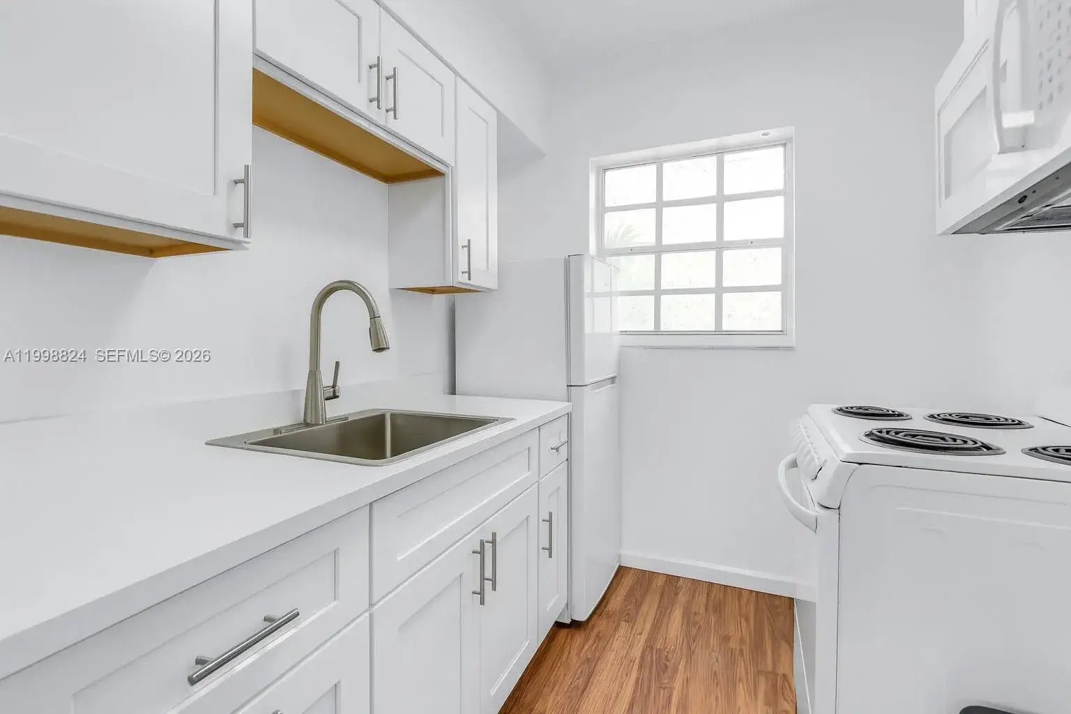1 bath Residential Lease for rent at 635 8th St # 205, Miami Beach FL 33139