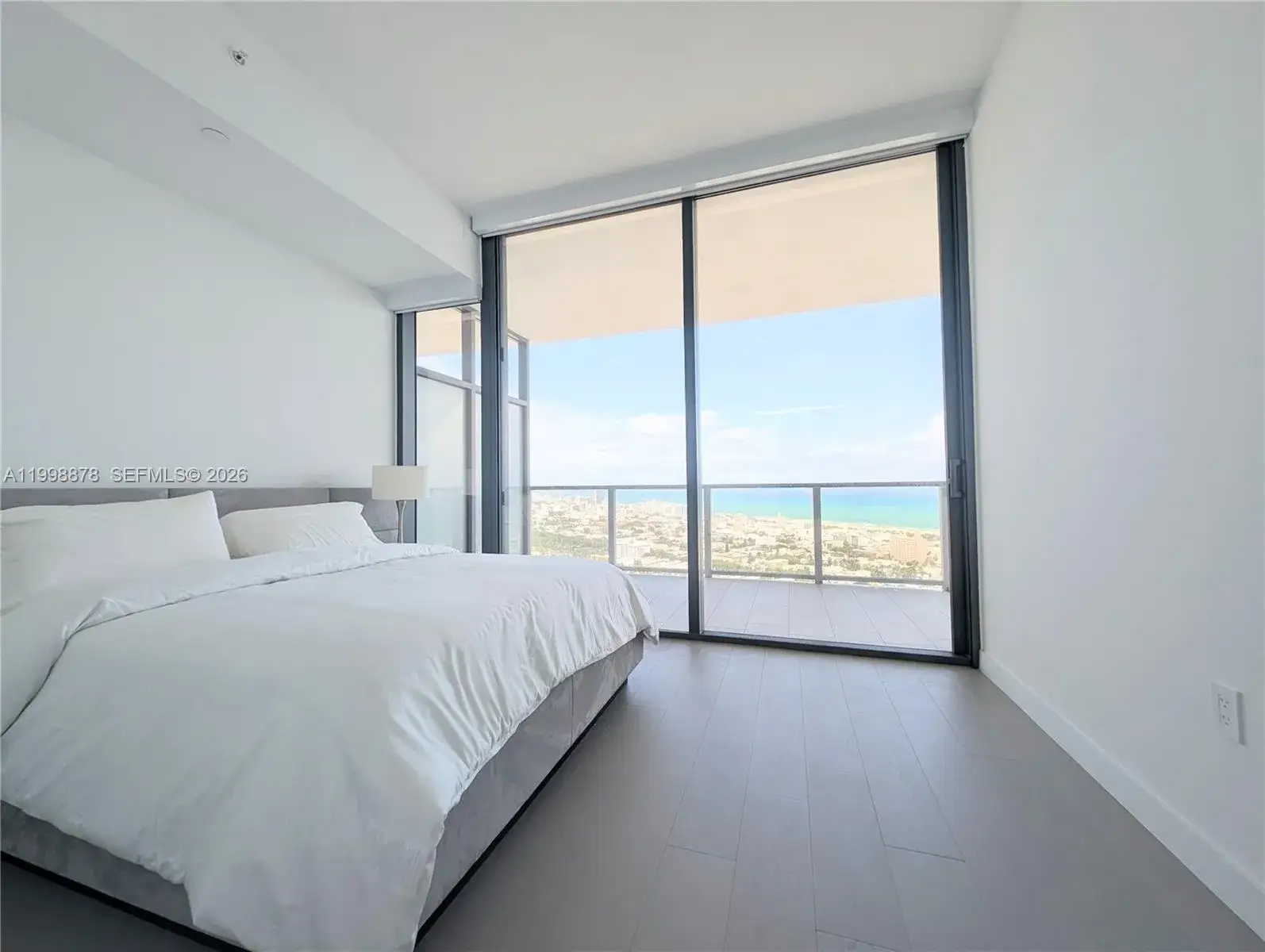 3 bedroom 3 bath Residential Lease for rent at 500 Alton Rd # 3905, Miami Beach FL 33139