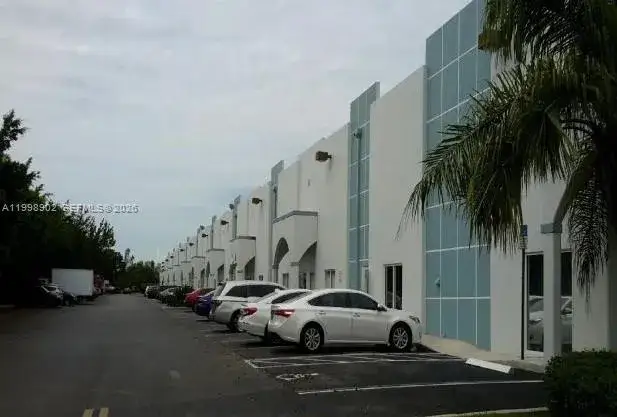 Commercial Sale for sale at 20871 Johnson St, Pembroke Pines FL 33029