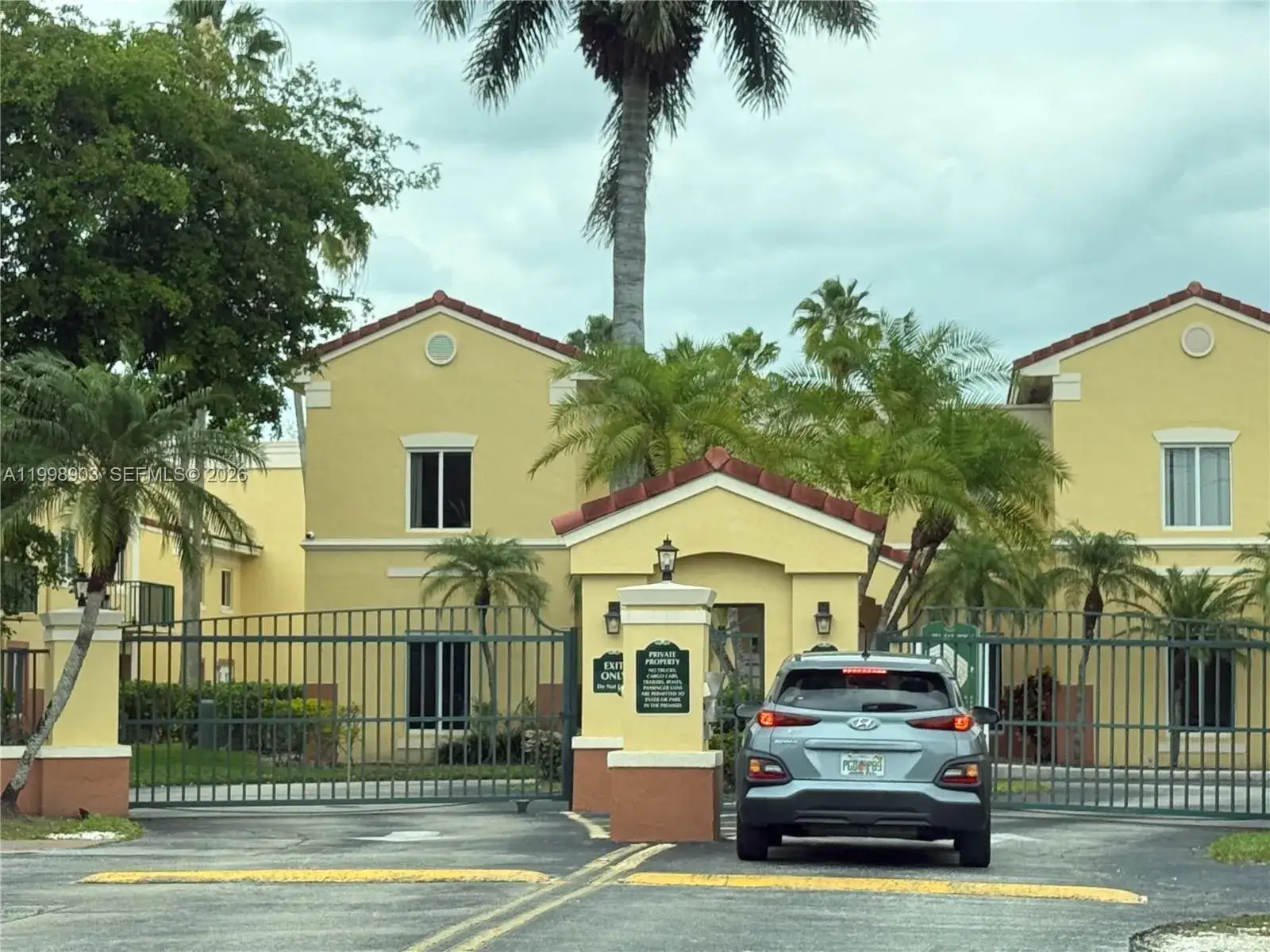 2 bedroom 2 bath Residential for sale at 12605 SW 91st St # 219, Miami FL 33186