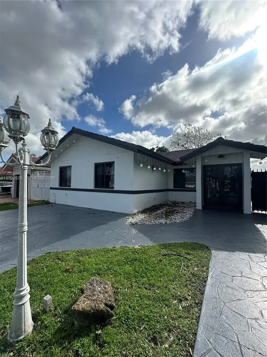 4 bedroom 3 bath Residential for sale at 5923 SW 147th Pl, Miami FL 33193