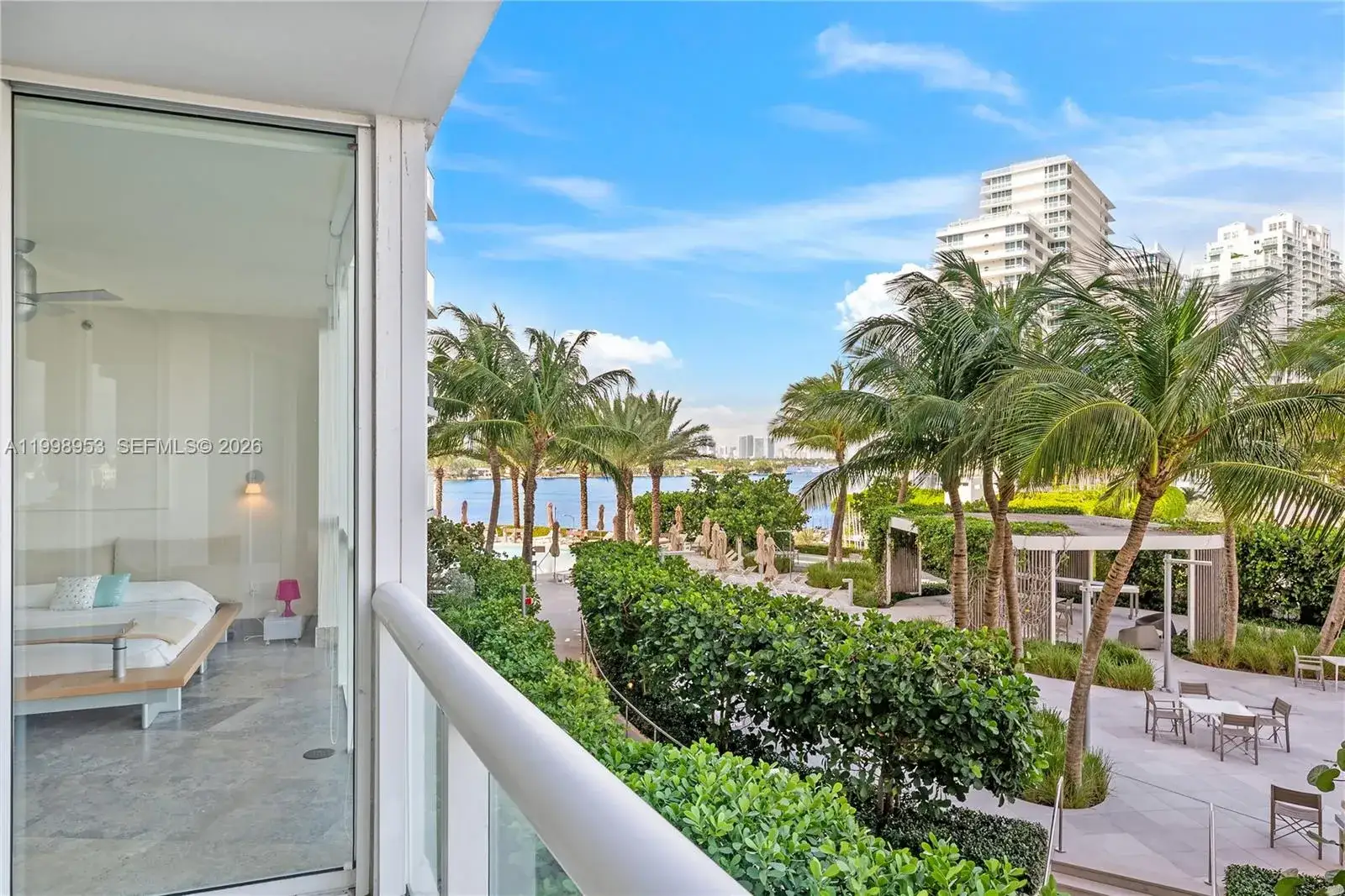 2 bedroom 2 bath Residential Lease for rent at 450 Alton Rd # 704, Miami Beach FL 33139