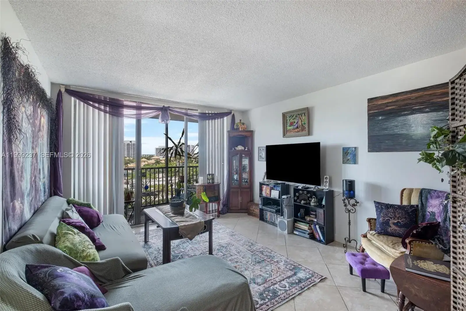 2 bedroom 2 bath Residential for sale at 3475 N Country Club Dr # 619, Aventura FL 33180