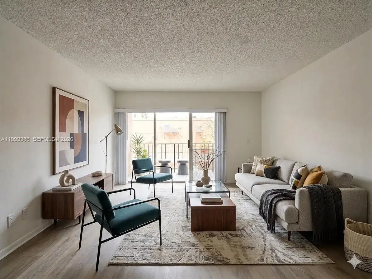 2 bedroom 2 bath Residential for sale at 1900 W 68th St # B203, Hialeah FL 33014