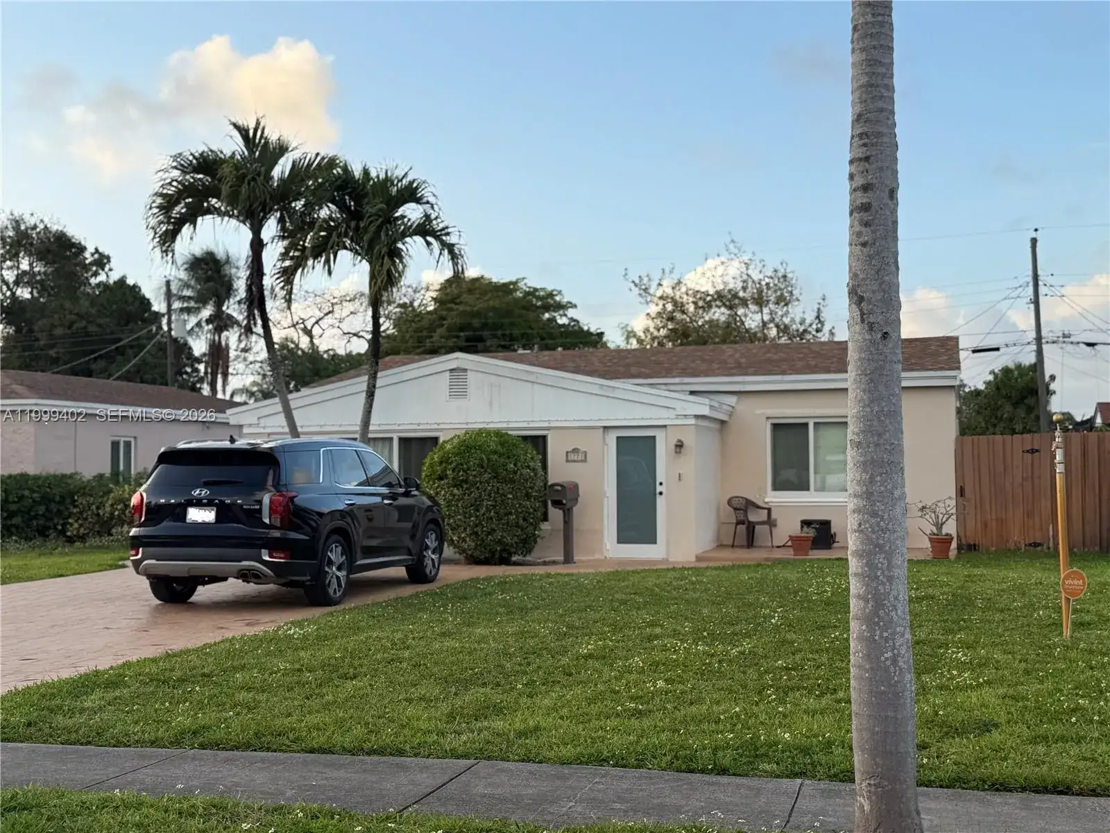 3 bedroom 1 bath Residential for sale at 1771 NE 180th St, North Miami Beach FL 33162