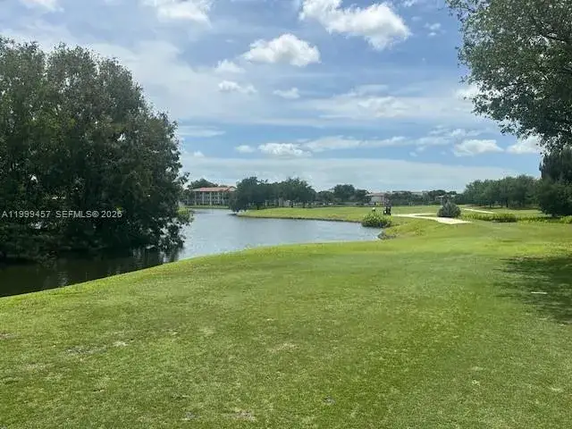 2420 SW 81st Ave # 403, Davie FL 33324