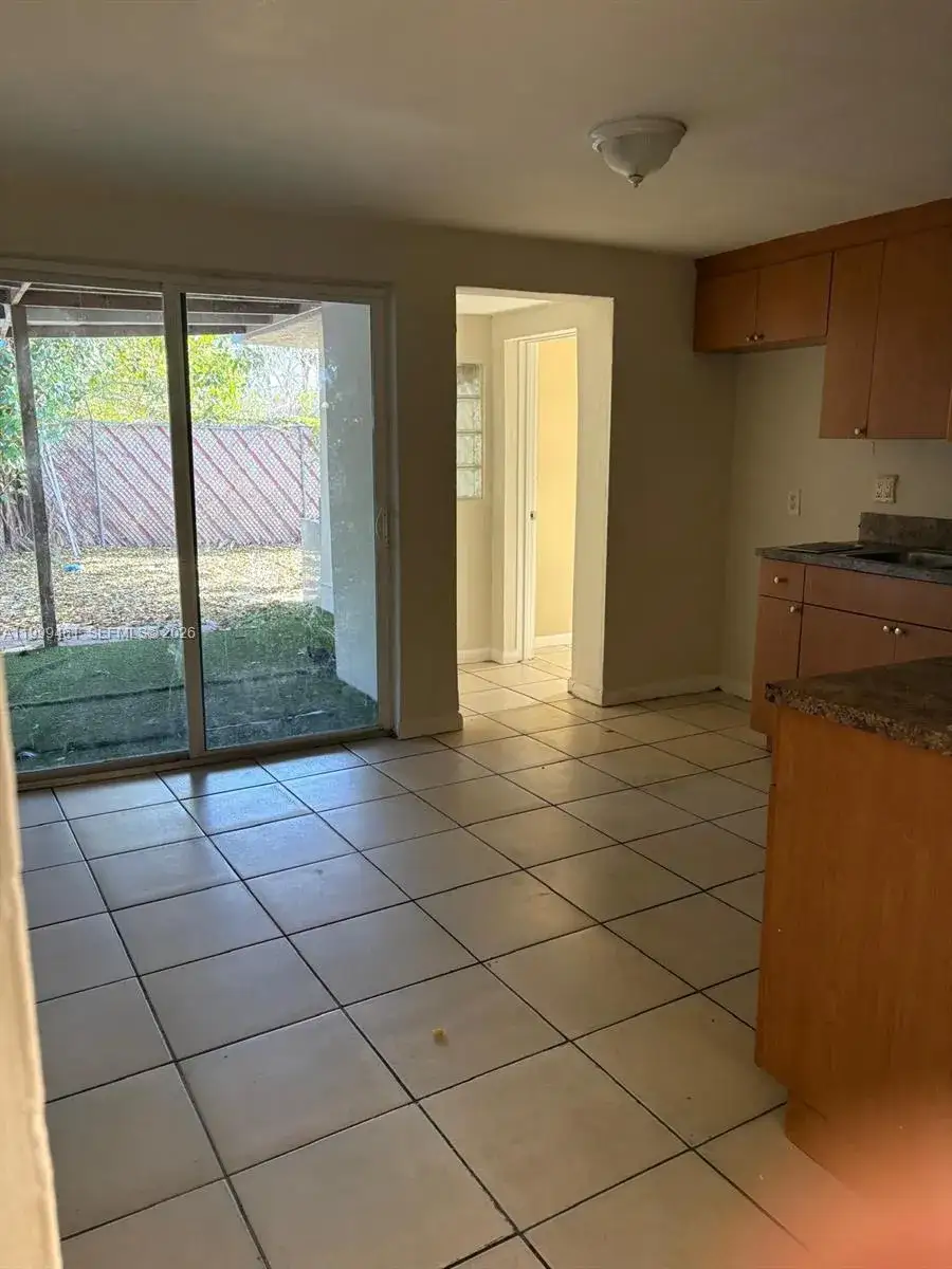 5 bedroom 3 bath Residential Lease for rent at 1384 NW 27th St # 1382, Miami FL 33142