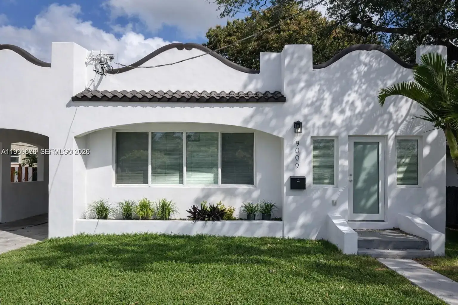 4 bedroom 2 bath Residential Lease for rent at 3079 NW Flagler Ter, Miami FL 33125