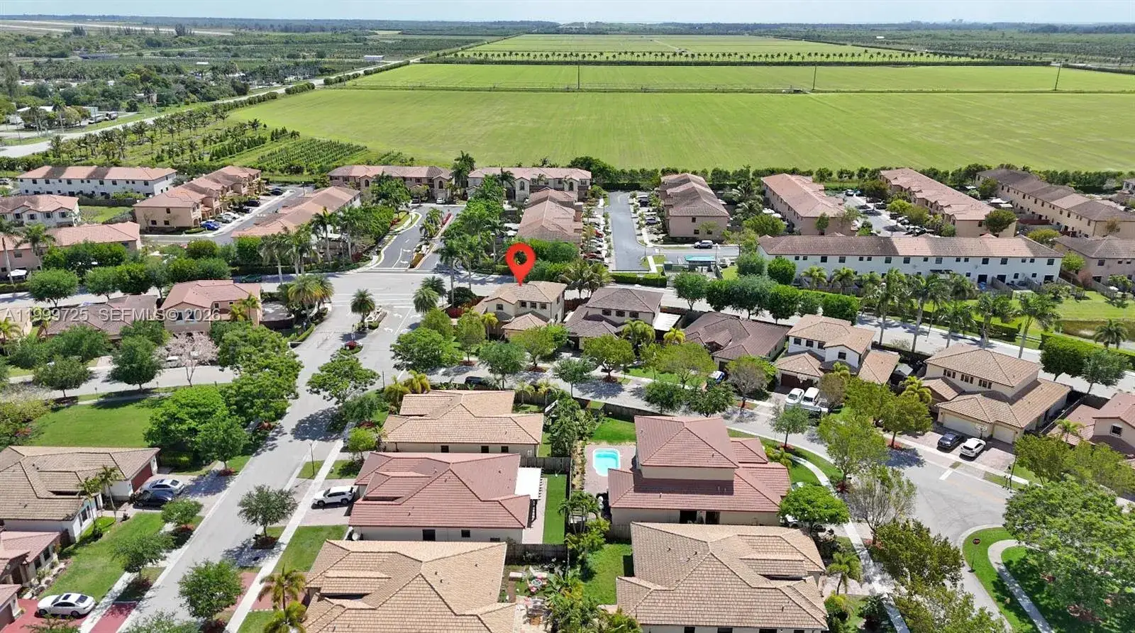 4 bedroom 4 bath Residential for sale at 3698 SE 2nd Dr, Homestead FL 33033
