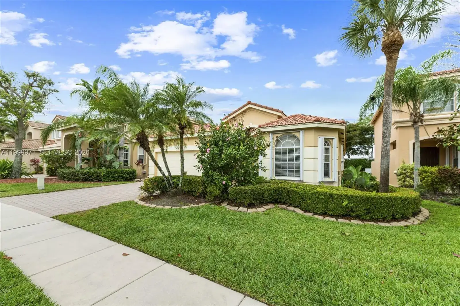 3 bedroom 2 bath Residential Lease for rent at 7363 Via Luria, Lake Worth FL 33467