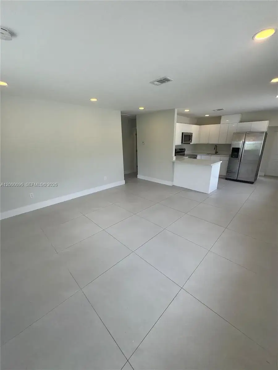 Residential Income for sale at 850 NW 109th St, Miami FL 33168