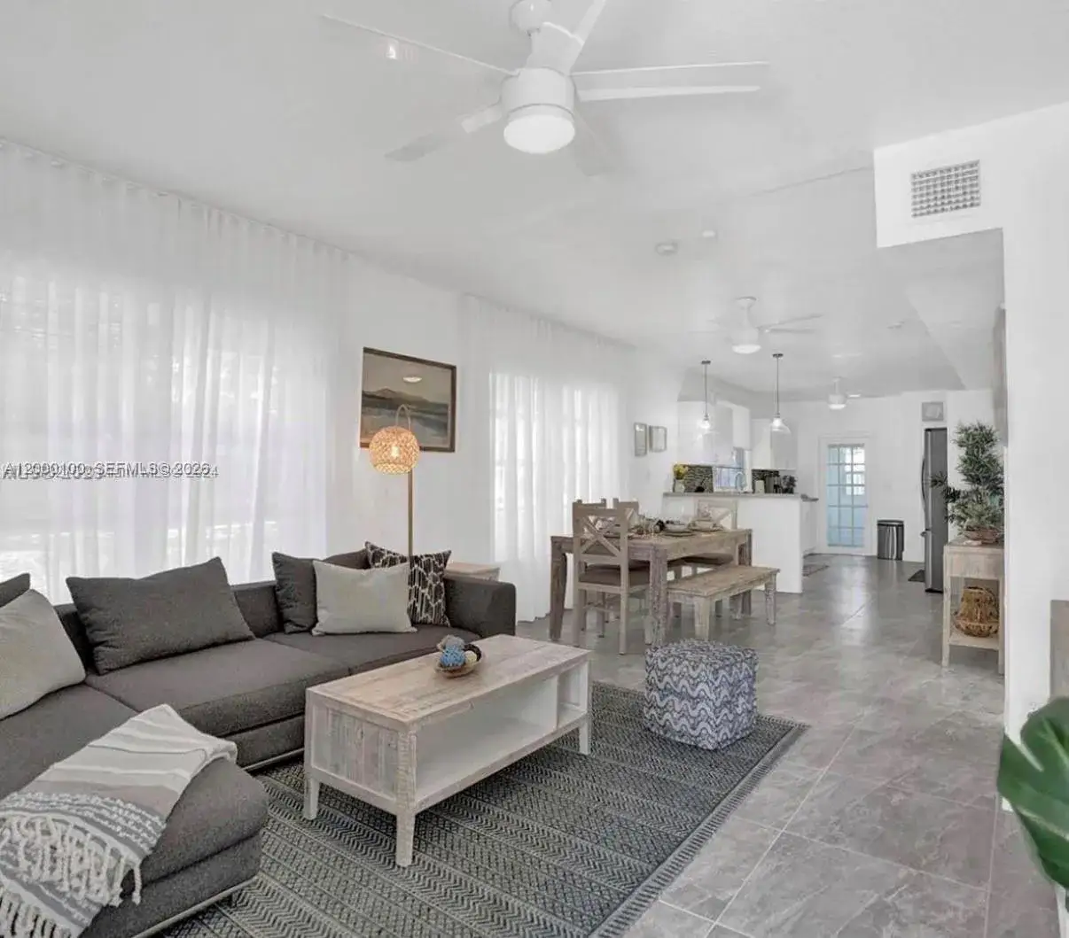 2501 NE 181st St # 0, North Miami Beach FL 33160