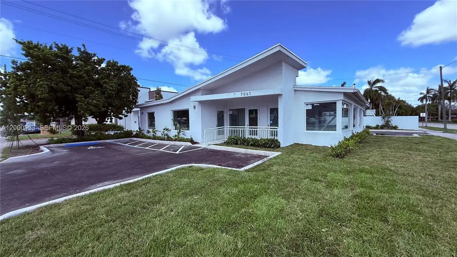 Commercial Sale for sale at 7061 Taft St # A, Hollywood FL 33024