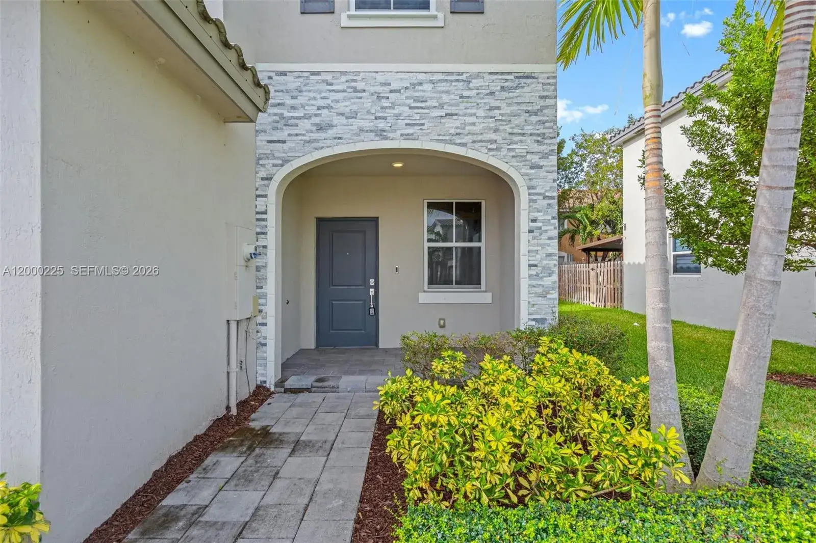 3 bedroom 2 bath Residential for sale at 1100 SE 26 TER, Homestead FL 33035