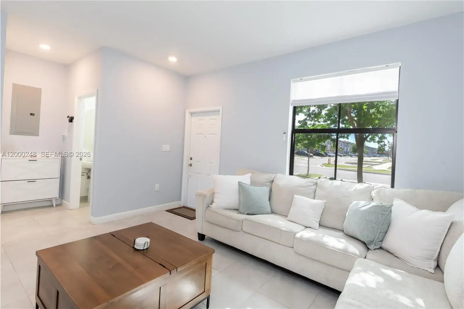 3 bedroom 2 bath Residential for sale at 23129 SW 99th Ave, Cutler Bay FL 33190