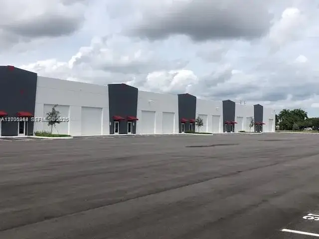 Commercial Sale for sale at 1770 SE 38 AVE # 16, Homestead FL 33033