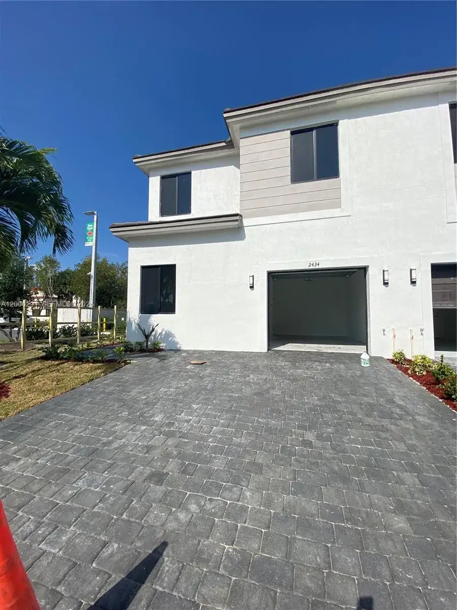 4 bedroom 3 bath Residential Lease for rent at 2434 SW 145th Pl, Miami FL 33175