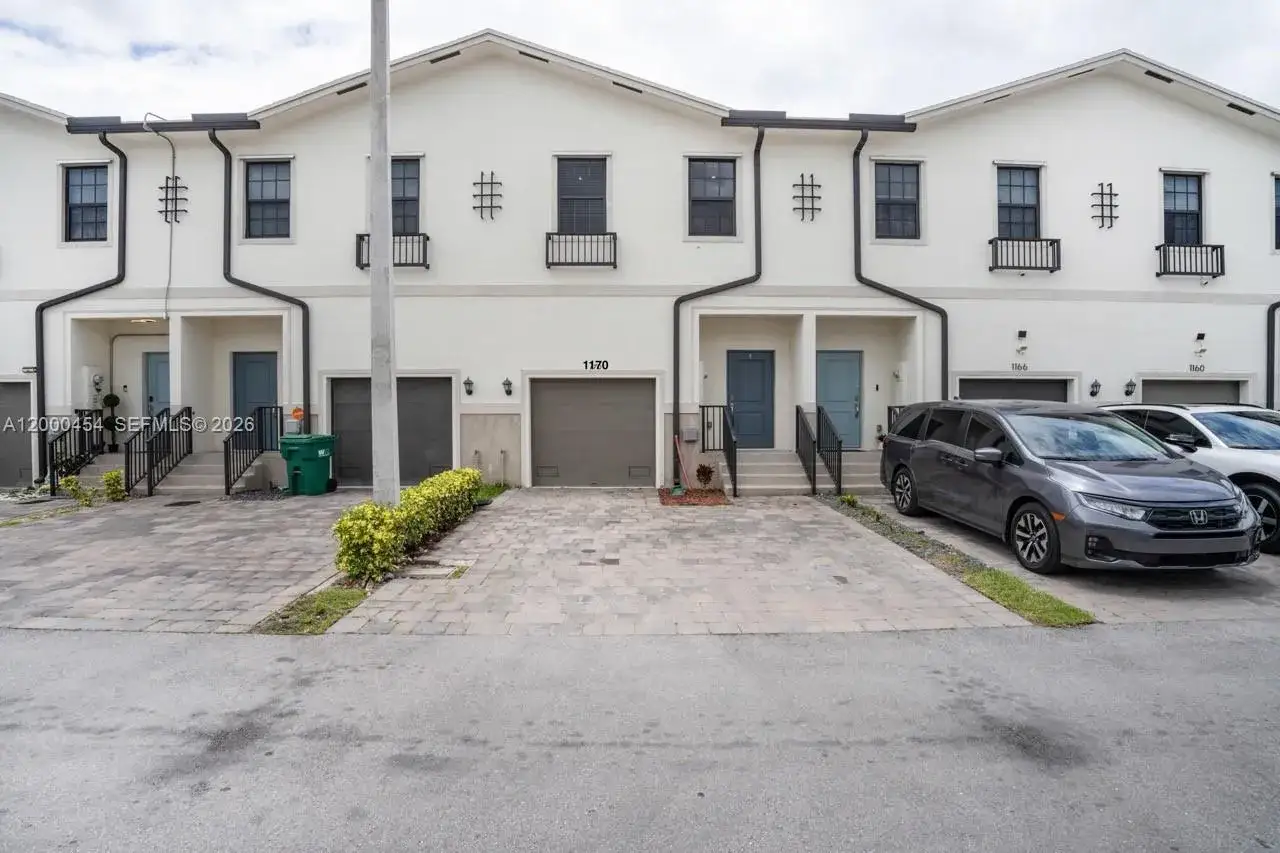 3 bedroom 2 bath Residential for sale at 1170 SW 7th Ct, Florida City FL 33034