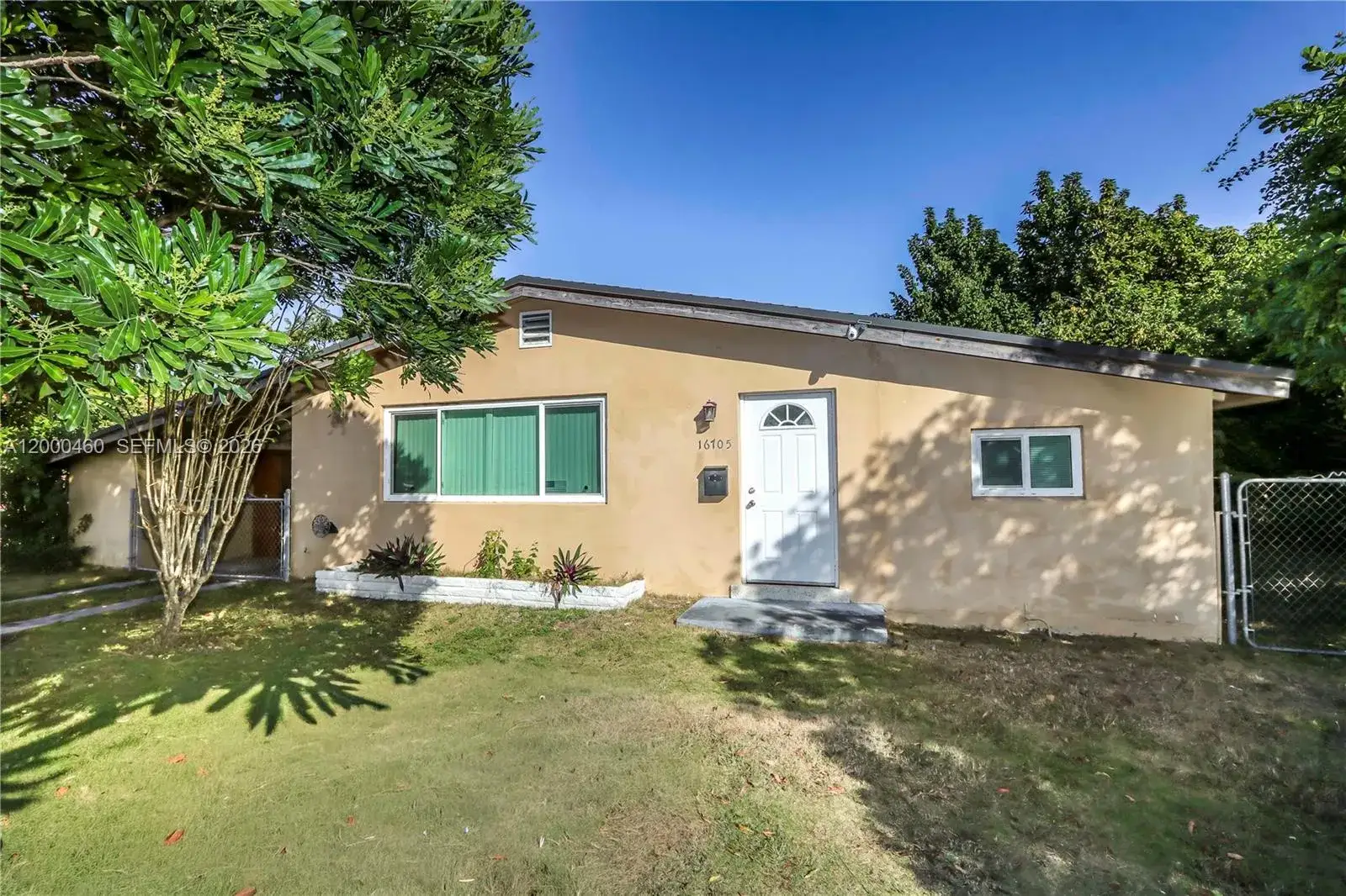 3 bedroom 2 bath Residential for sale at 16705 SW 298th Ter, Homestead FL 33030
