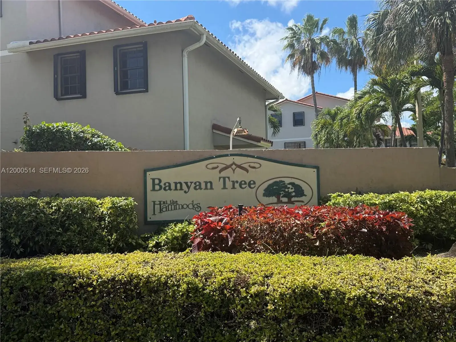 3 bedroom 2 bath Residential for sale at 9716 Hammocks Blvd # 101, Miami FL 33196