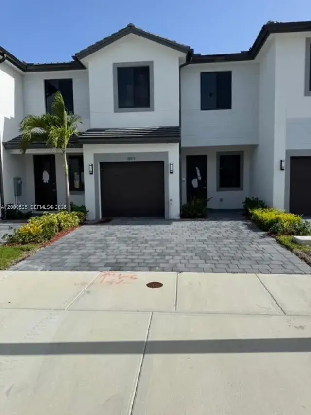 3 bedroom 2 bath Residential for sale at 18951 SW 345th Ter, Homestead FL 33034