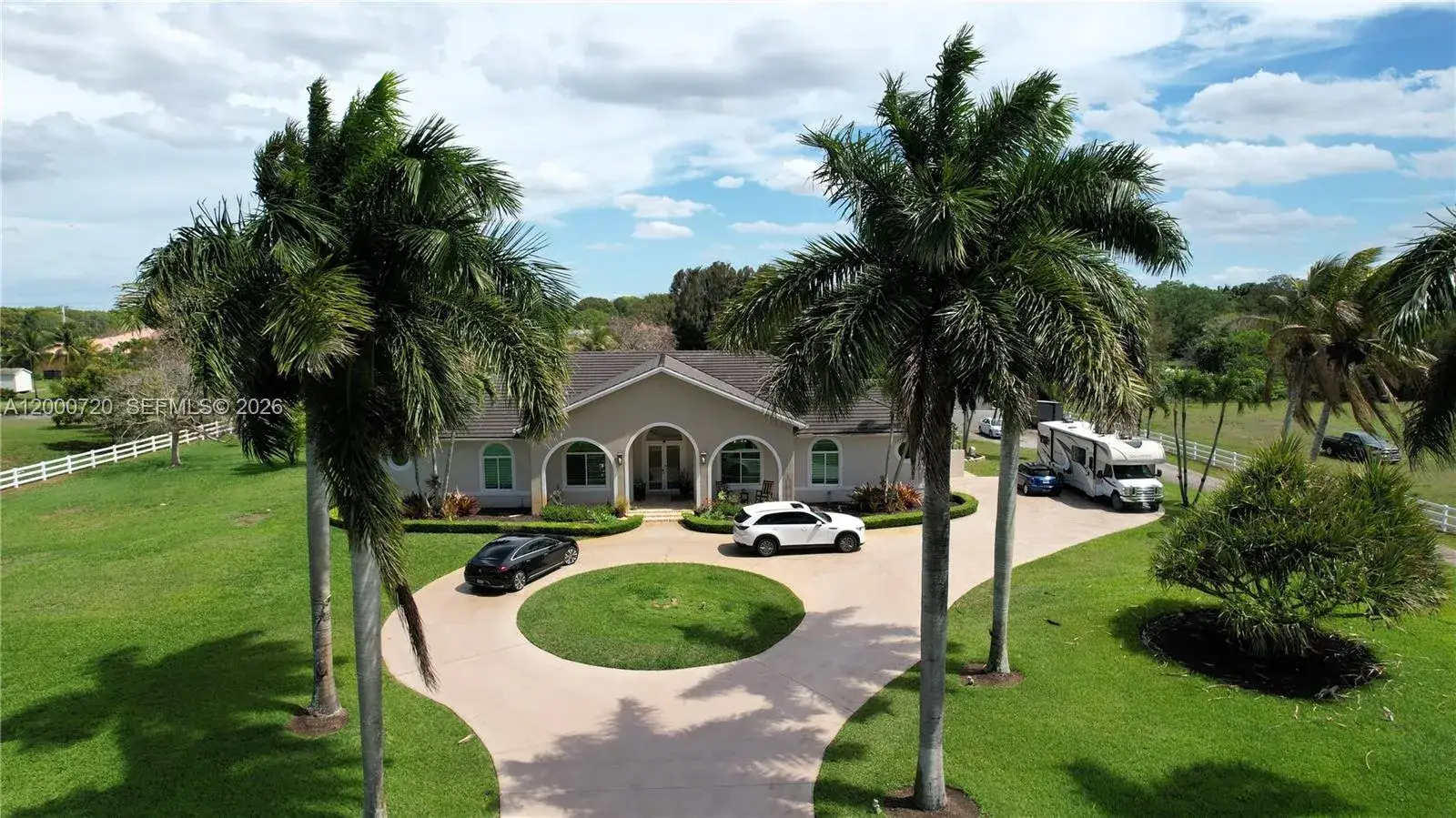 5 bedroom 3 bath Residential for sale at 4810 SW 198th Ter, Southwest Ranches FL 33332