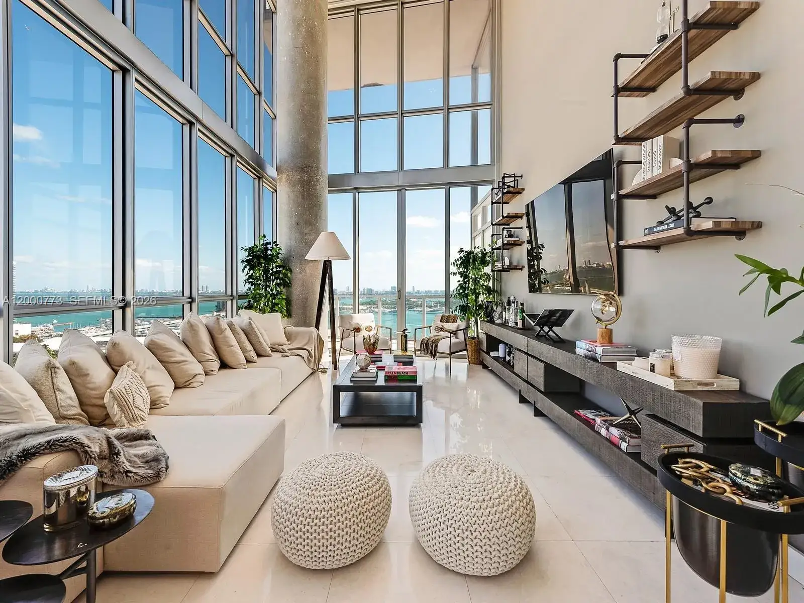 3 bedroom 3 bath Residential Lease for rent at 1100 Biscayne Blvd # 2105, Miami FL 33132