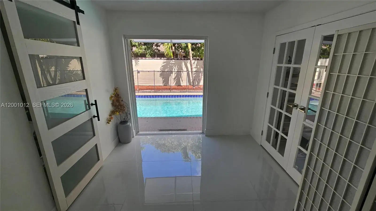 3 bedroom 3 bath Residential for sale at 8421 NW 8th St, Pembroke Pines FL 33024