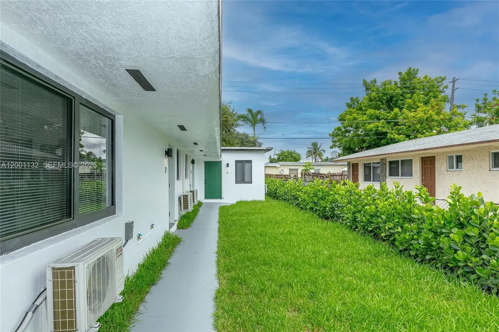 1 bedroom 1 bath Residential Lease for rent at 6125 SW 40th Ct # 4, Miramar FL 33023
