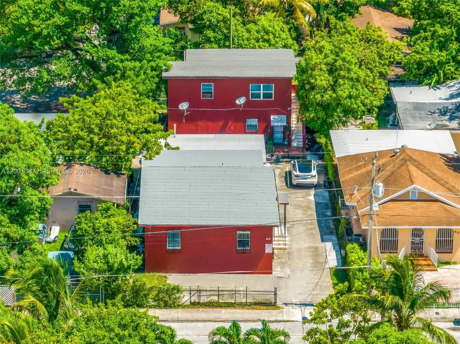 2 bedroom 1 bath Residential Lease for rent at 413 NW 33rd St # A, Miami FL 33127